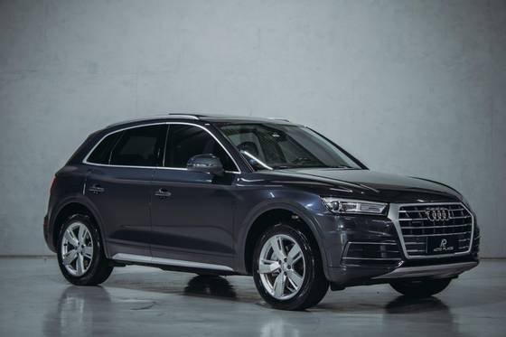 AUDI Q5 2.0 TFSI GASOLINA AMBIENTE S TRONIC